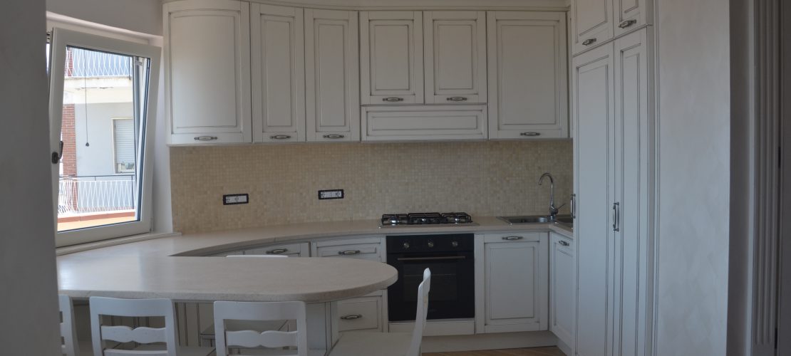 Falegnameria_Curcio_Gaeta_Latina_Cucine_Personalizzate_Su_Misura